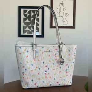 Michael Kors Jet Set Leather Carryall Airplane Tote Bag - WHITE - NWT